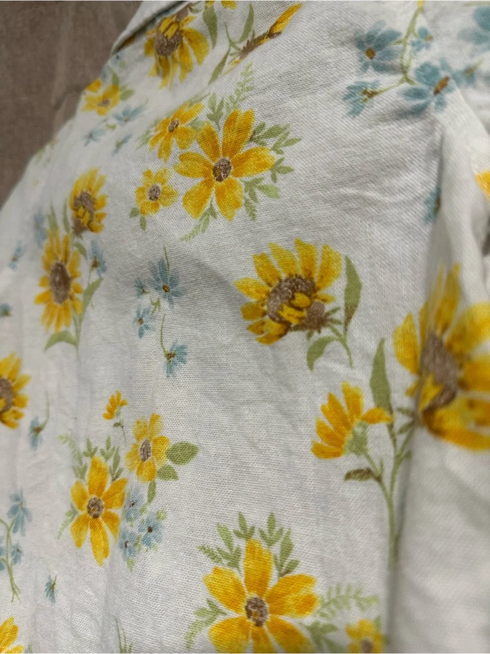 Old Navy Linen Blend Button-Down Shirts